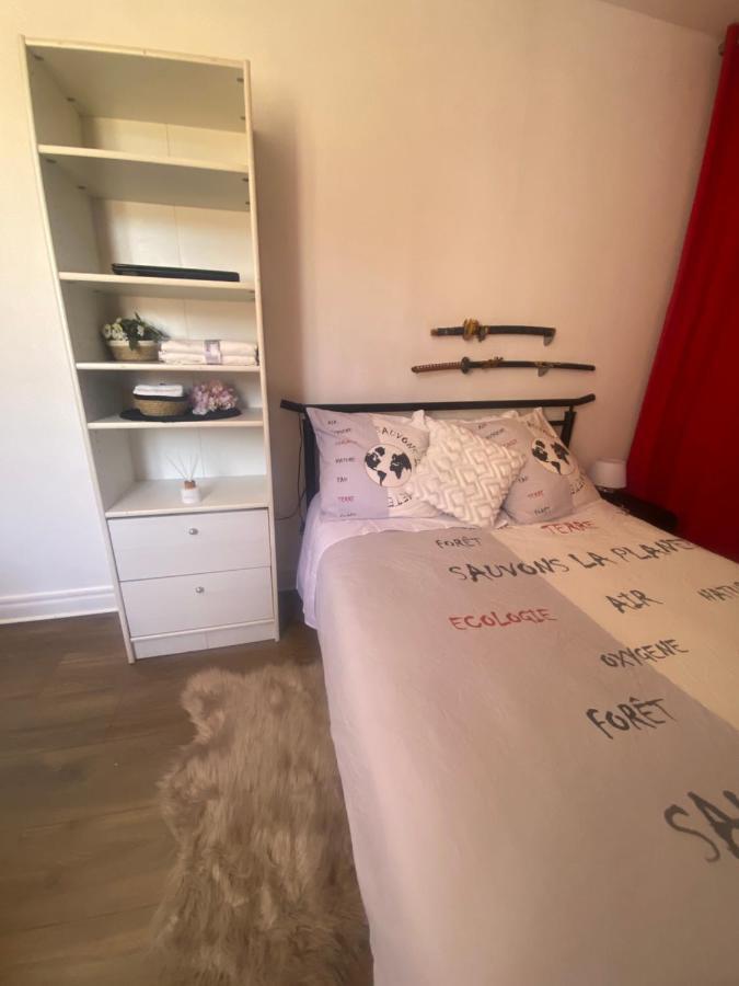 Salle Calme Libourne Exteriér fotografie